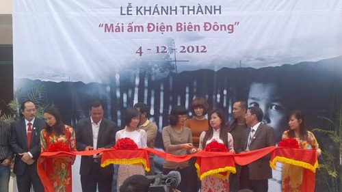 CNTT&NCKH – Tại trường Hanoi Academy diễn ra đêm nhạc từ thiện “Giấc mơ Điện Biên Đông” - đêm hội ngộ những tấm lòng nhân ái …