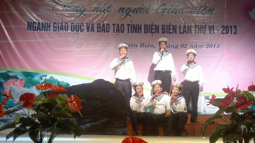 GDTrH - Ngành Giáo dục và Đào tạo tỉnh Điện Biên tổ chức Hội thi “Giai điệu tuổi hồng” tỉnh Điện Biên lần thứ III, năm 2013.