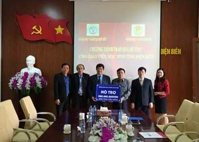 VP- Ngành GD&ĐT thành phố Hà Nội thăm và trao hỗ trợ ngành GD&ĐT tỉnh Điện Biên