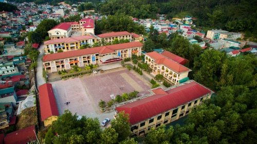 GDTrH - Điện Biên tổ chức thi tuyển sinh vào lớp 10 các trường THPT chuyên Lê Quý Đôn, THPT Lương Thế Vinh và các trường phổ thông DTNT THPT.