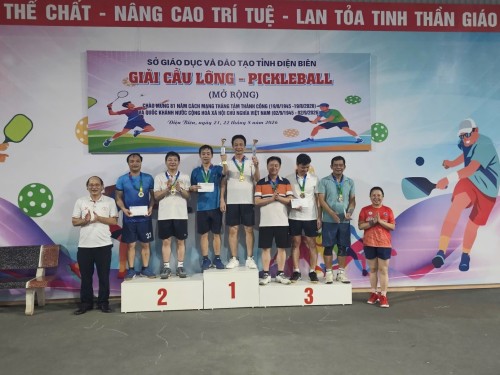 Sôi nổi giải Cầu lông - Pickleball mở rộng Ngành Giáo dục và Đạo tạo Điện Biên chào mừng 81 năm Quốc khánh nước Cộng hòa Xã hội Chủ nghĩa Việt Nam