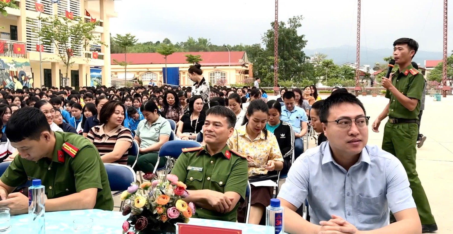 z7762147855785_ace021e68745ba7efe795ace6f8f6b01