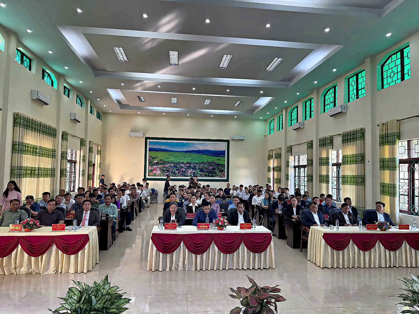 Toàn cảnh buổi lễ tại Trung tâm GDNN-GDTX Điện Biên