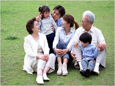 KHTC -  Phát huy giá trị tốt đẹp các mối quan hệ trong gia đình và xây dựng gia đình Việt Nam hạnh phúc, bền vững