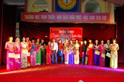 Trường THPT huyện Điện Biên tổ chức Hội thi "Cô giáo tài năng - duyên dáng"  lần thứ III năm 2014