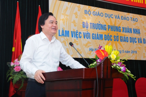 VP - Bộ trưởng Bộ Giáo dục và Đào tạo Phùng Xuân Nhạ làm việc với 63 Giám đốc Sở Giáo dục và Đào tạo