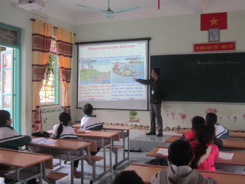 GDTH – Chuyên đề truyền thông TX Mường Lay: Xây dựng trường học an toàn, phòng chống tai nạn thương tích cho học sinh tiểu học tại thị xã Mường Lay