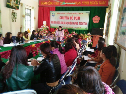 GDMN - Phòng Giáo dục và Đào tạo huyện Tuần Giáo tổ chức chuyên đề Dạy học lấy trẻ làm trung tâm ở lớp mẫu giáo ghép