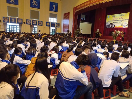 CNTT&NCKH - Trường THPT Phan Đình Giót tổ chức cuộc thi "Tuyên truyền, phòng chống tội phạm buôn bán người".