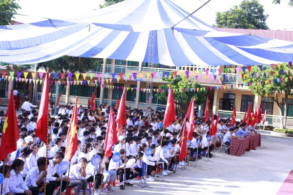 Trường THPT Tủa Chùa long trọng tổ chức Lễ Khai giảng năm học 2019-2020