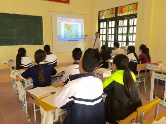 Trường Phổ thông DTNT THPT huyện Điện Biên Đông chuẩn bị chu đáo, kĩ lưỡng các điều kiện để đón học sinh trở lại trường học sau thời gian nghỉ học phòng, chống dịch bệnh Covid-19.