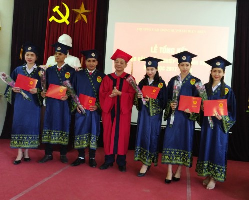 Lễ tổng kết và trao bằng tốt nghiệp cho lưu học sinh nước CHDCND Lào, ngành sư phạm Sinh học (chương trình Sinh – Hóa), khóa học 2017-2020