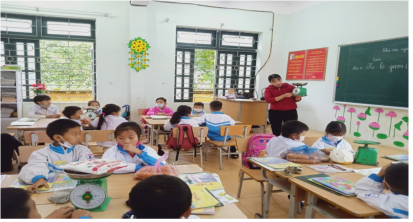 Nâng cao hiệu quả triển khai, thực hiện Chương trình giáo dục phổ thông 2018 Chuyên đề: “Phương pháp, hình thức sử dụng SGK môn Toán, môn Tiếng Việt lớp 2”