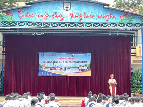 Trường THPT Điện Biên Phủ lan tỏa văn hóa giao thông, thiết thực trang bị kiến thức và kỹ năng an toàn cho học sinh